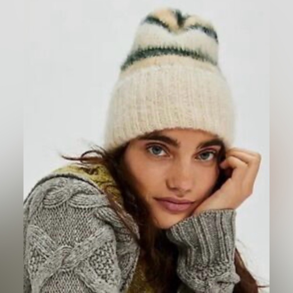 NWT! Free People The Groove Striped Beanie; Varsity Stripe